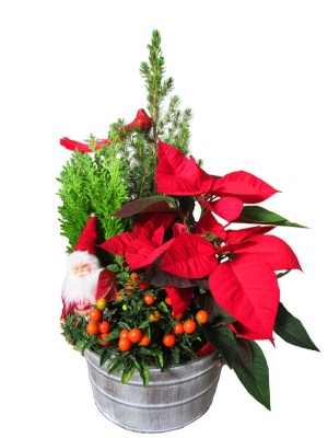 Centro navideño con adorno decorativo en latón